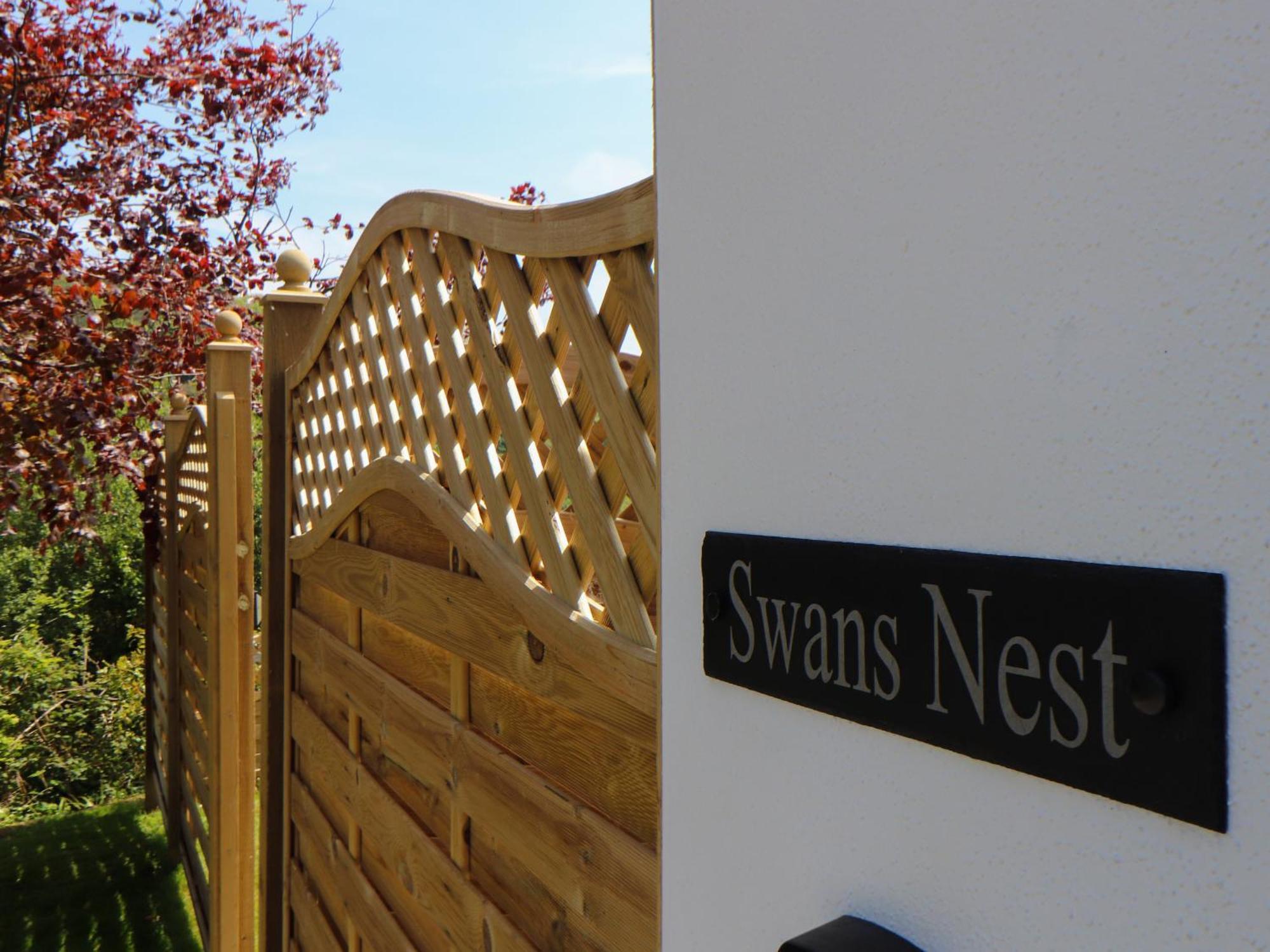 Swans Nest * Falmouth